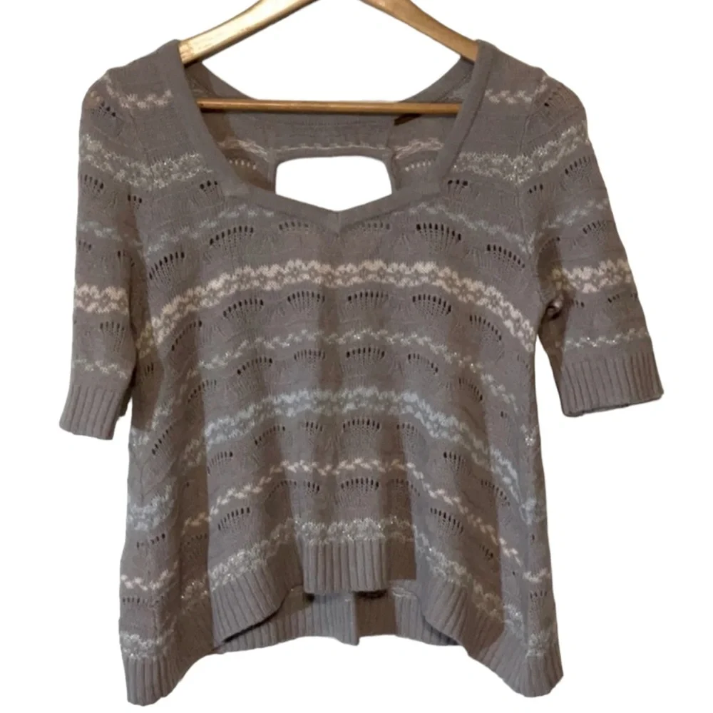 FREE PEOPLE sz Small Sweater Cropped Knit Keyhole Short Sleeve  Gray Purple